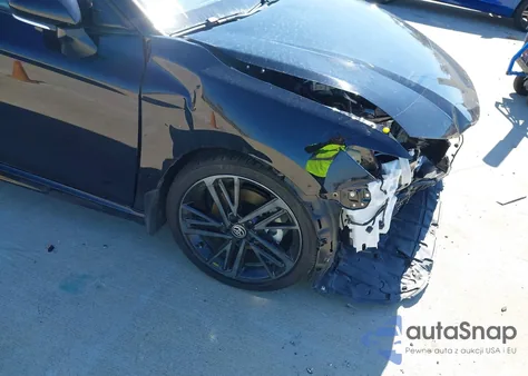 2025 Toyota Camry Xse z USA, uszkodzony, nr VIN 4T1DAACK9SU180734